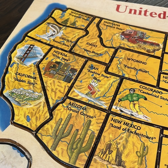 USA States and Capitals wooden puzzle - Picture 7 of 10